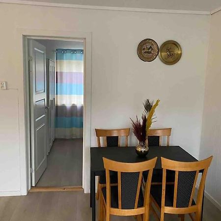 Lovely 2 Bedroom Apartmen With Free Parking Bergen Exteriör bild
